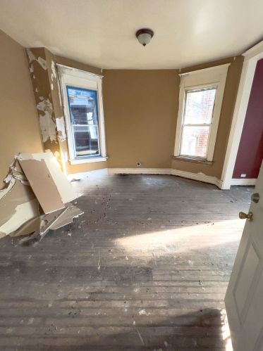 1945 Kedzie Ave, Chicago IL 60629-3532 exterior