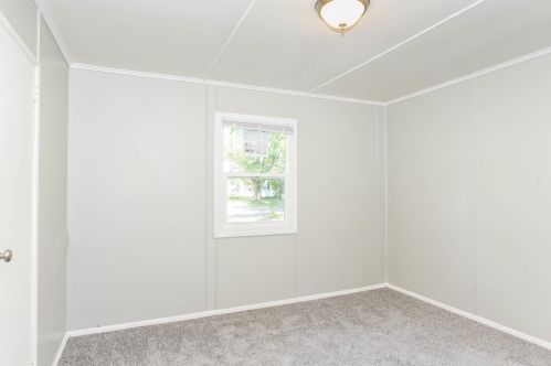 1014 Chrysler St, Kalamazoo MI  49048-2236 exterior