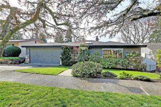 7745 29 Ave, Seattle WA  98117-4620 exterior