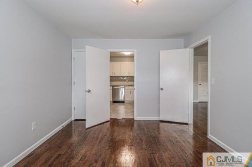 303 College Dr, Edison NJ  08817-5999 exterior