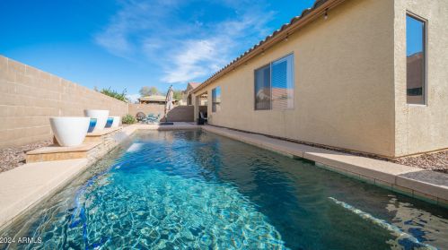 2286 Redwood Ct, Chandler AZ 85286-2800 exterior