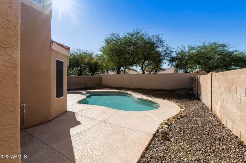 15210 42nd St, Phoenix AZ 85048-7001 exterior