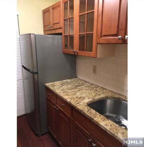 488 Quince Ct, Mahwah NJ  07430-2091 exterior