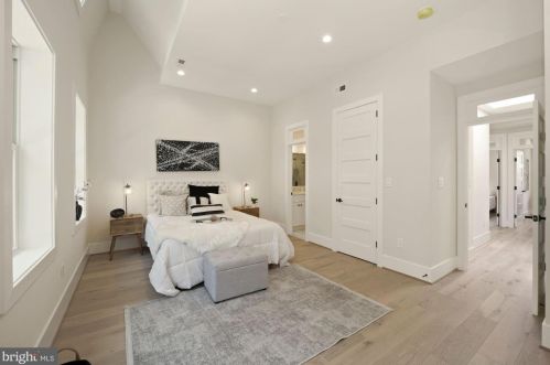 326 Taylor St, Washington DC  20017-1529 exterior