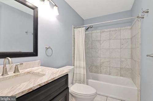 27 Mulberry St, Trenton NJ 08638-4425 exterior