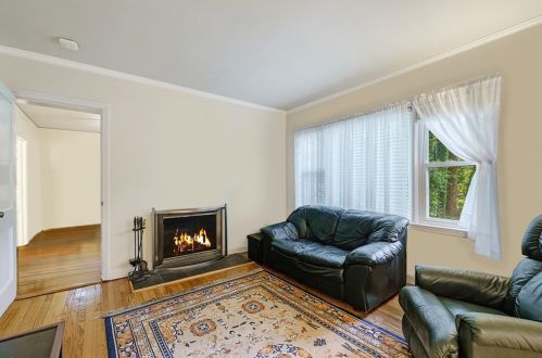 1348 Merry Ln, Atlanta GA 30329-3906 exterior