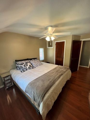 1546 Bellaire Pl, Pittsburgh PA 15226-1907 exterior