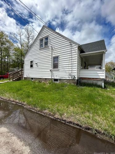 935 Migeon Ave, Torrington, CT 06790-4547