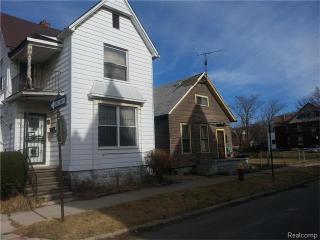 1792 Willis St, Detroit, MI 48208-2764