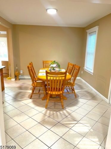 38 Bernard Ave, Edison NJ 08837-3431 exterior