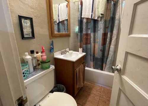 2334 26 St, Milwaukee WI 53206-1007 exterior