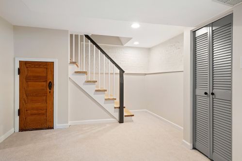 2818 Albany Ave, Chicago IL 60618-7605 exterior