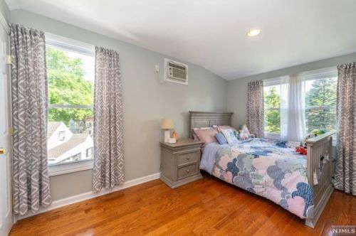 216 Zuber Pl, Maywood NJ  07607-1431 exterior