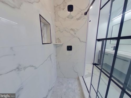 1614 Ellsworth St, Philadelphia PA  19146-3010 exterior