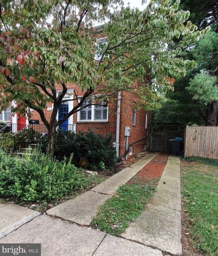 315 Custis Ave, Alexandria VA  22301-1201 exterior