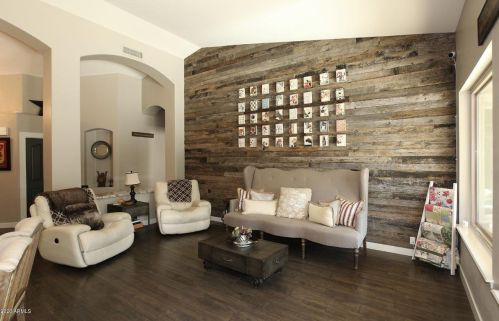 4515 Chisum Trl, Phoenix AZ  85050-8568 exterior