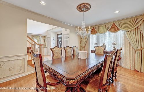 17 Monticello Ct, Morganville NJ 07751-4162 exterior