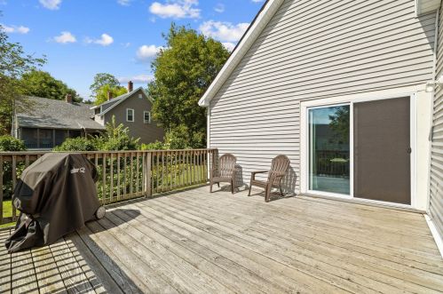 47 Penacook St, Concord NH 03301-3105 exterior