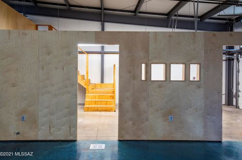 3518 Country Clb Rd, Tucson AZ 85716-1078 exterior