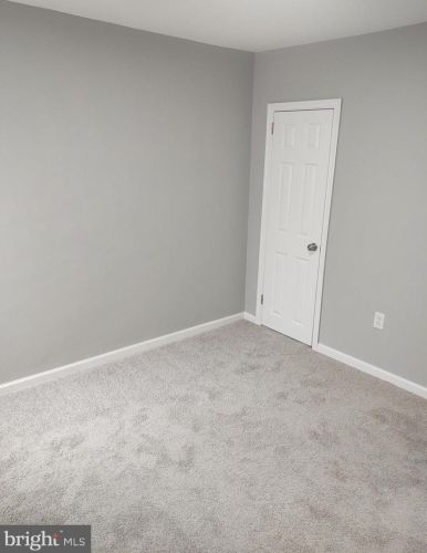 616 Godfrey Ave, Philadelphia PA 19126-3834 exterior