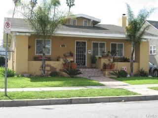 1706 81st St, Los Angeles CA  90001-3419 exterior