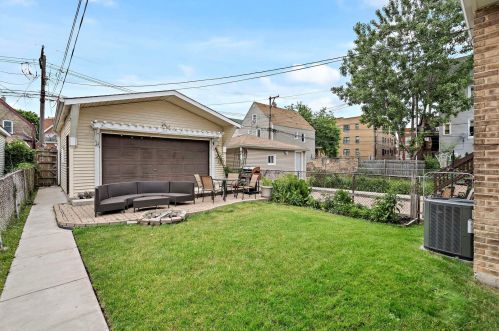 3712 Concord Pl, Chicago IL 60639-4526 exterior