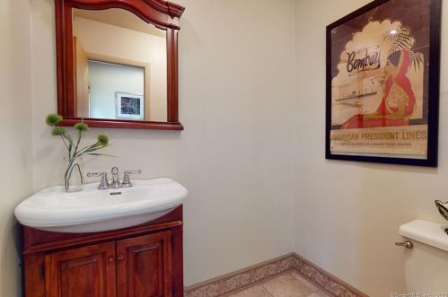 49 Clinton Ave, Norwalk CT 06854-1501 exterior