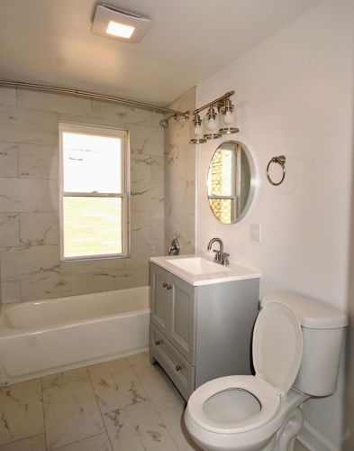 8144 Lafayette Ave, Chicago IL 60628-5536 exterior