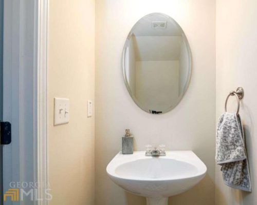 2753 Keystone Ave, Lithonia GA exterior