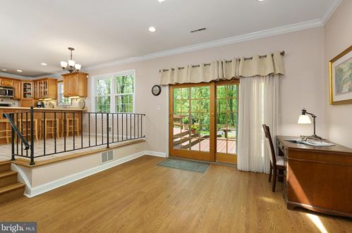 11 Kean Ct, Princeton NJ 08540-9511 exterior