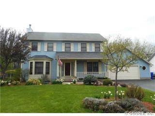192 Cedar Creek Trl, Rochester, NY 14626-5232
