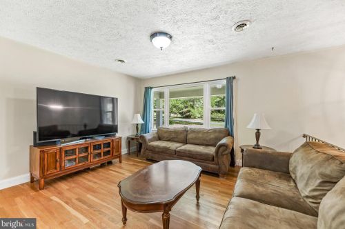 1070 Carson Dr, Huntingtown MD 20639-9507 exterior