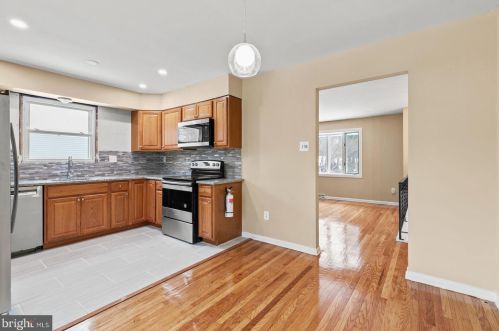 204 Blackfoot Trl, Browns Mills NJ 08015-6213 exterior