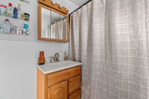 135 Owendale Ave, Pittsburgh PA  15227-1934 exterior