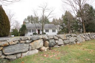 126 High Ridge Ave, Ridgefield CT  06877-4422 exterior
