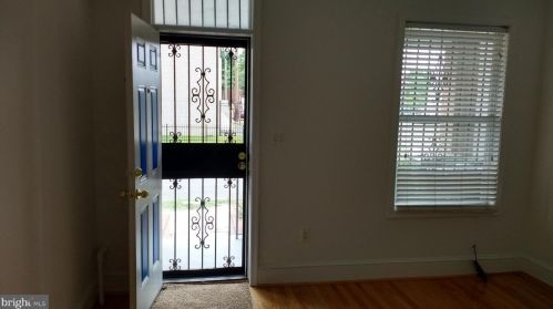 626 Milwaukee Pl, Washington DC  20032-2605 exterior