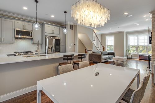 3455 Whipple St, Chicago IL 60655-2303 exterior