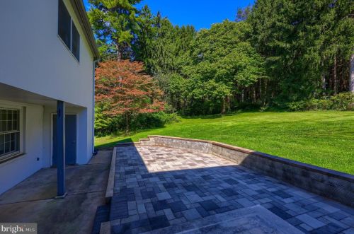 1944 Millersville Rd, Lancaster PA 17603-6153 exterior