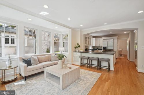 3650 Upton St, Washington DC 20008-3125 exterior