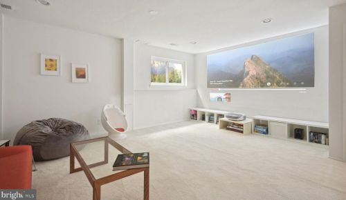 862 New Mark Esplanade, Rockville MD 20850-2736 exterior