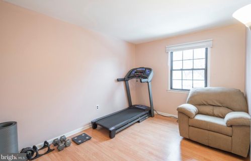 47 Orch Ct, Limerick PA 19468-2911 exterior