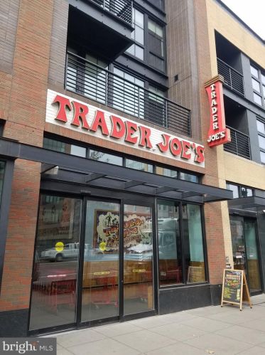 1441 Clifton St, Washington DC  20009-4544 exterior