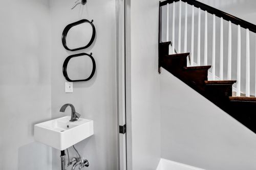 11362 Oakley Ave, Chicago IL 60636-3634 exterior