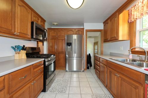 3183 106, Milwaukee WI 53222-3336 exterior