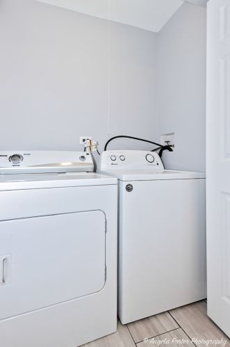 2317 Aspen Dr, Bull Valley IL 60098-6906 exterior