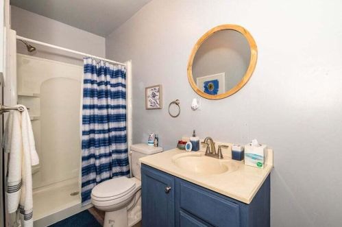 514 Kalamazoo St, Paw Paw MI 49079-1130 exterior