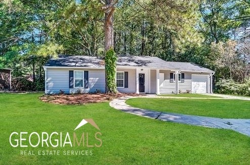 3015 Flat Shoals Rd, Atlanta GA  30349-4001 exterior