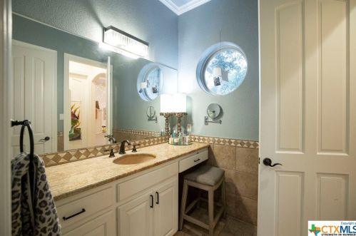 2763 Frontier, Spring Branch TX 78070-5949 exterior