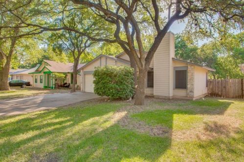 12714 Covington Trl, Austin, TX 78727-7038