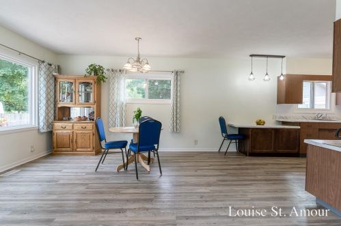 1020 Laketon Ave, Meskegon MI 49441-2969 exterior